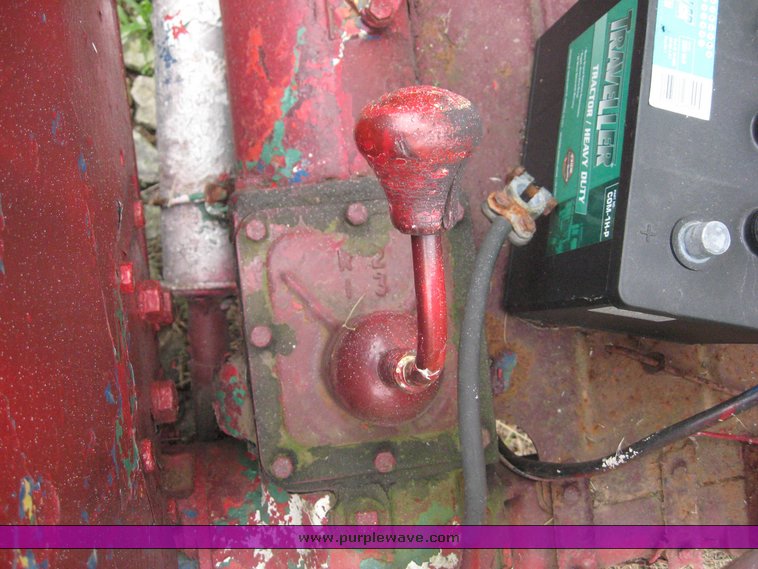 image for item 8630 Farmall Cub tractor