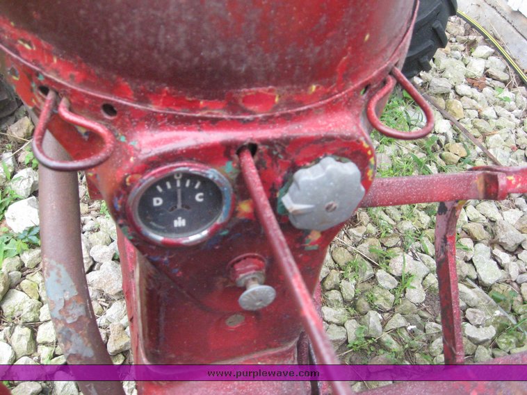 image for item 8630 Farmall Cub tractor