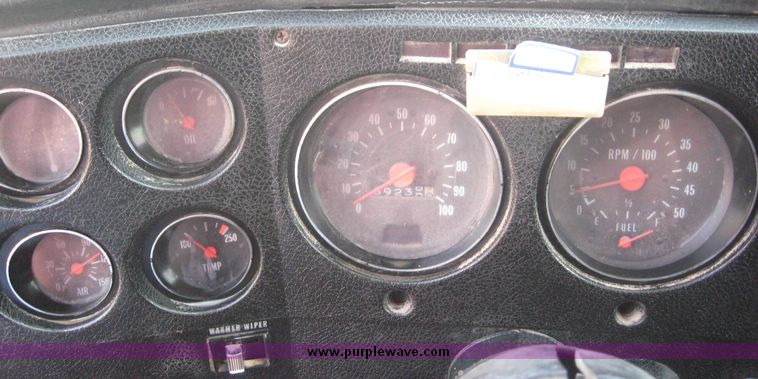 image for item 8636 1973 Chevrolet C65 tandem axle truck with Knapheide 20' grain bed and hoist