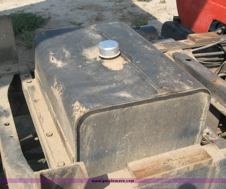 image for item 8636 1973 Chevrolet C65 tandem axle truck with Knapheide 20' grain bed and hoist