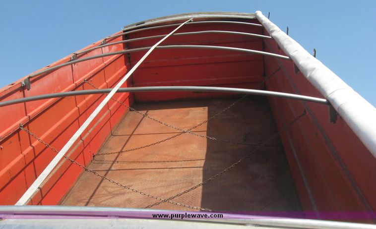 image for item 8636 1973 Chevrolet C65 tandem axle truck with Knapheide 20' grain bed and hoist