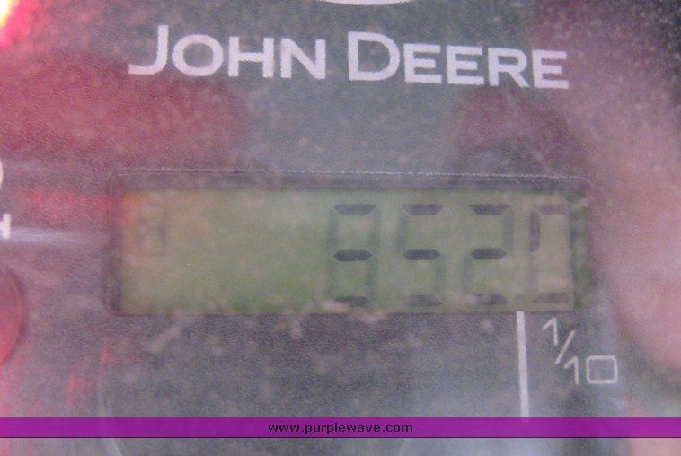 image for item 8653 2003 John Deere 250 skid steer