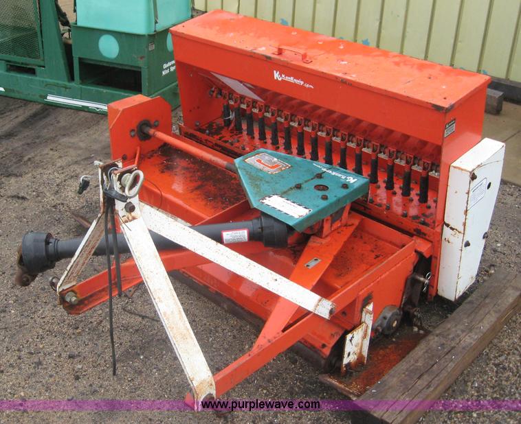 image for item 8657 Jacobsen Model 548 over seeder