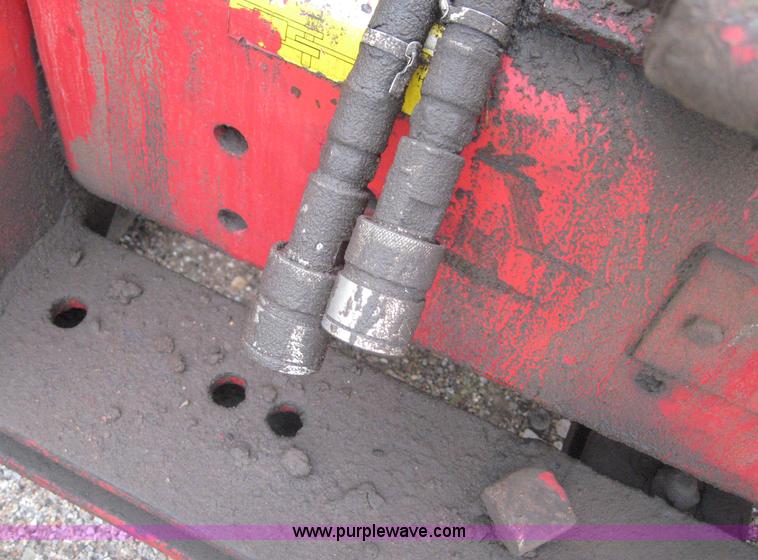 image for item 8680 Versatile 145 tractor