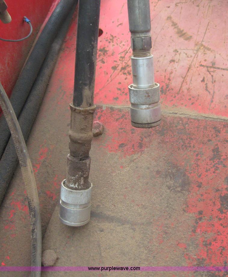 image for item 8680 Versatile 145 tractor