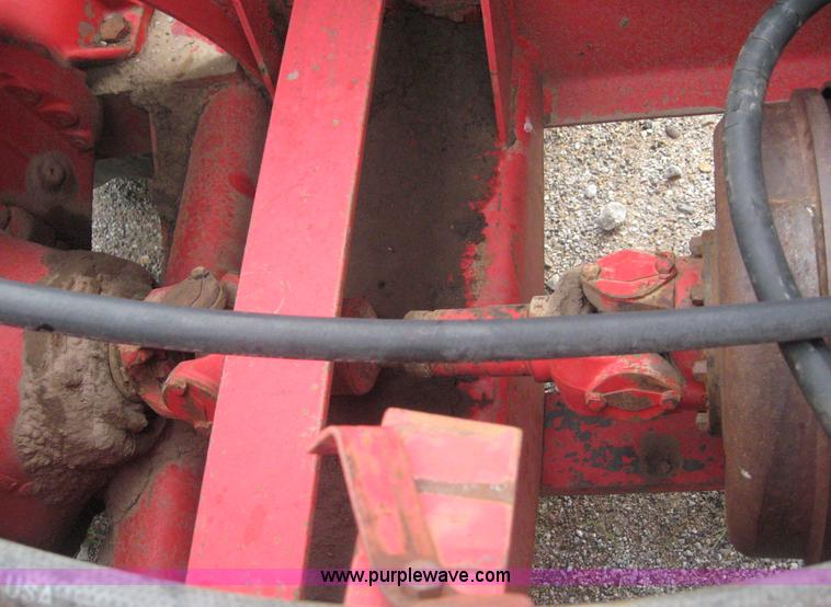 image for item 8680 Versatile 145 tractor