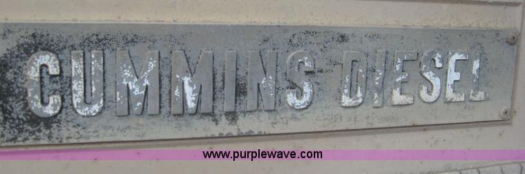 image for item 8680 Versatile 145 tractor