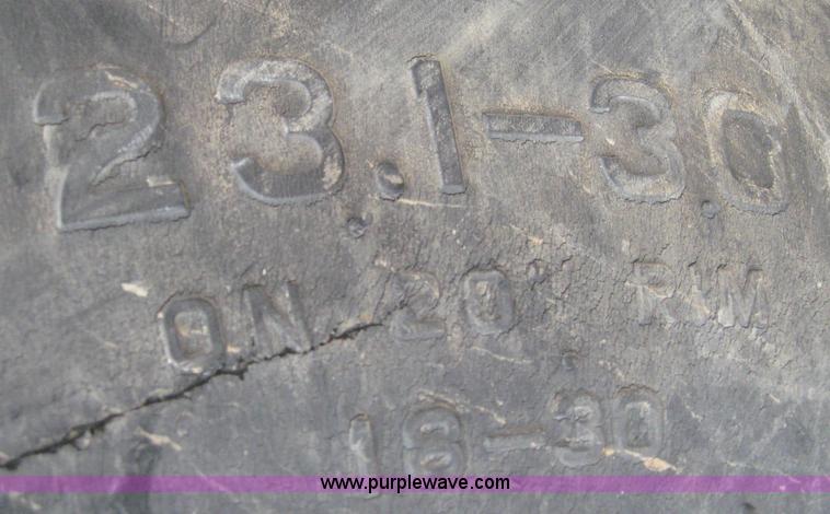 image for item 8680 Versatile 145 tractor