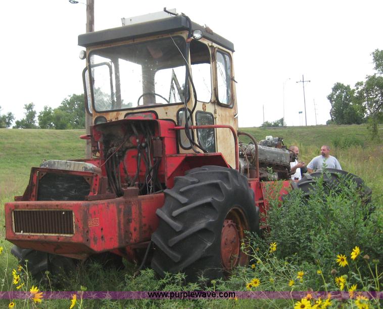 image for item 8681 Versatile 145 tractor