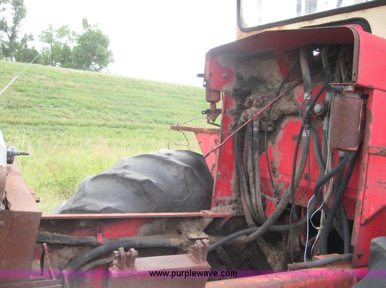 image for item 8681 Versatile 145 tractor