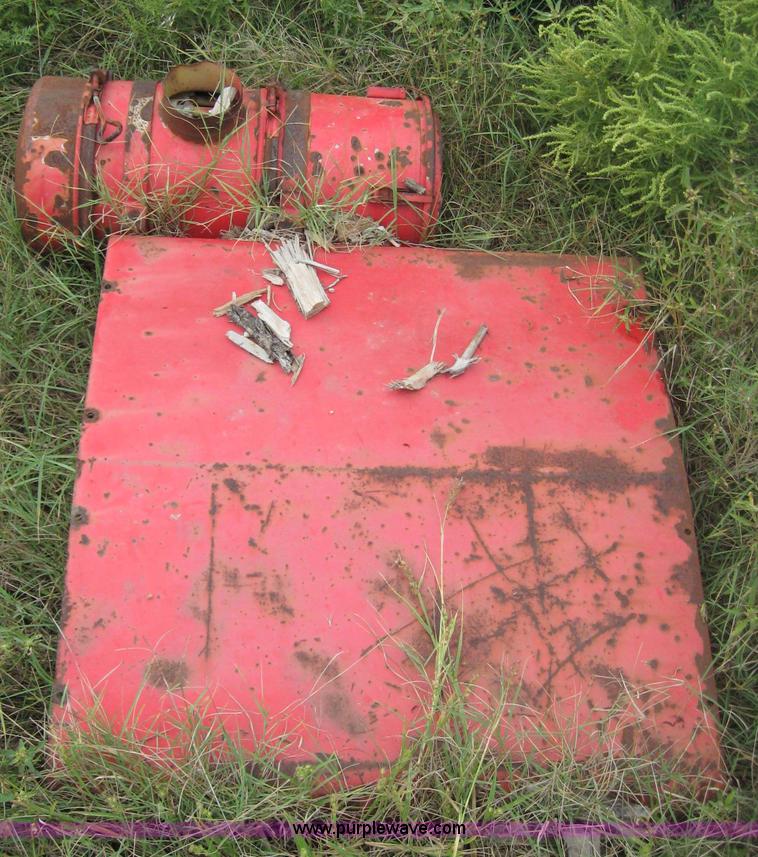 image for item 8681 Versatile 145 tractor