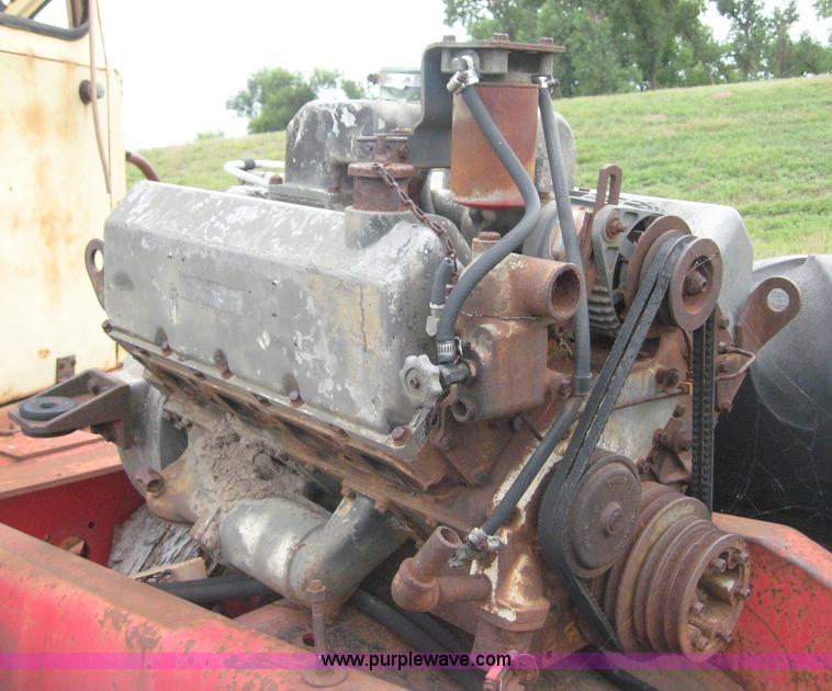 image for item 8681 Versatile 145 tractor