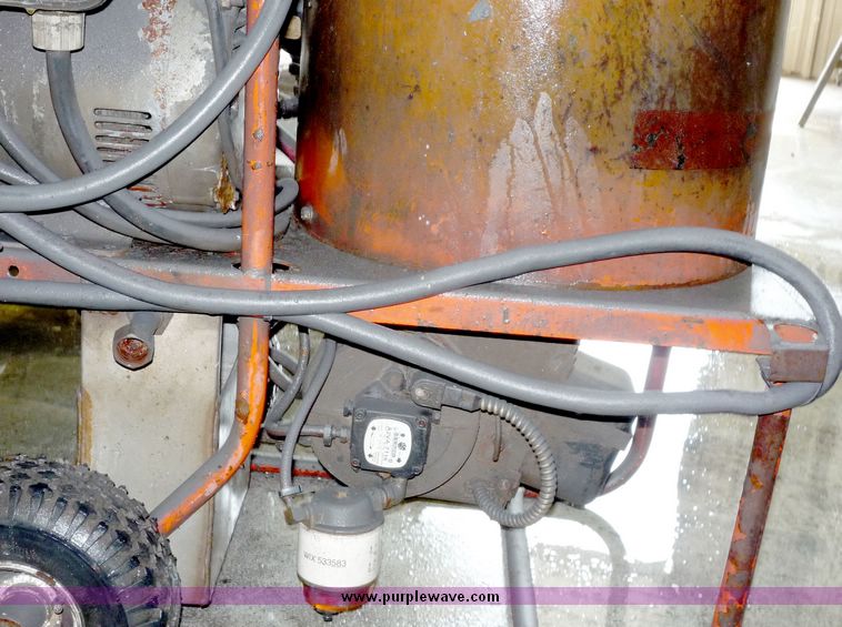 image for item 3094 1999 Alkota 5302 pressure washer