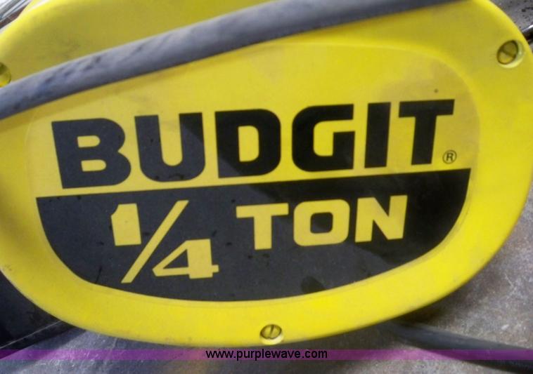 image for item 3441 Bridge crane with electric hoist