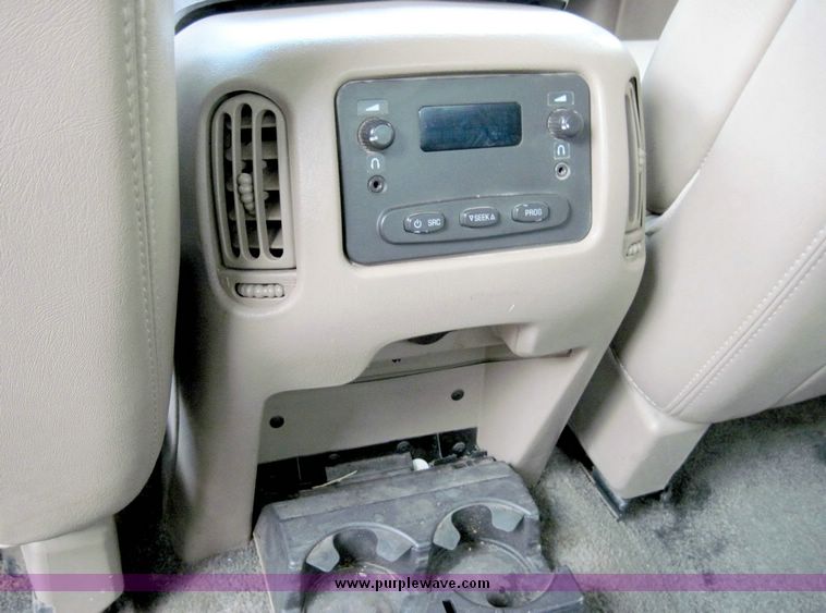 image for item 4565 2003 Chevrolet Avalanche K1500