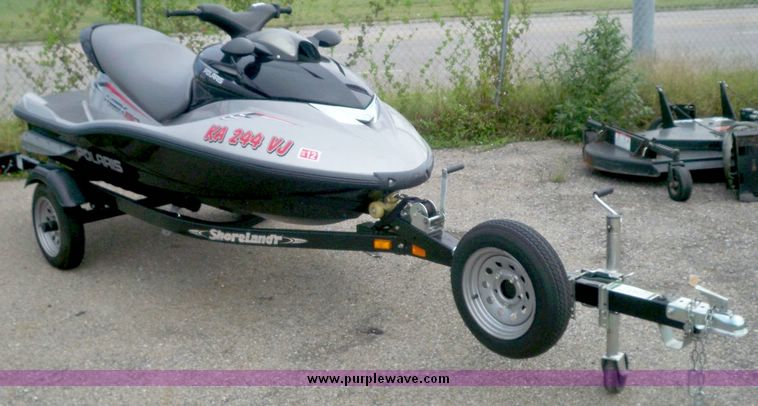 image for item 5152 2004 Polaris MSX 150 jet ski