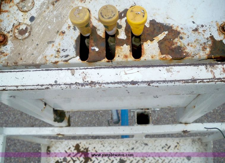 image for item 5153 Eagle Eye pull type boom lift