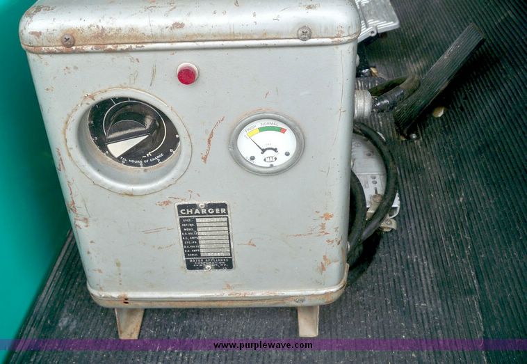 image for item 5155 Ez-go 450 electric golf cart