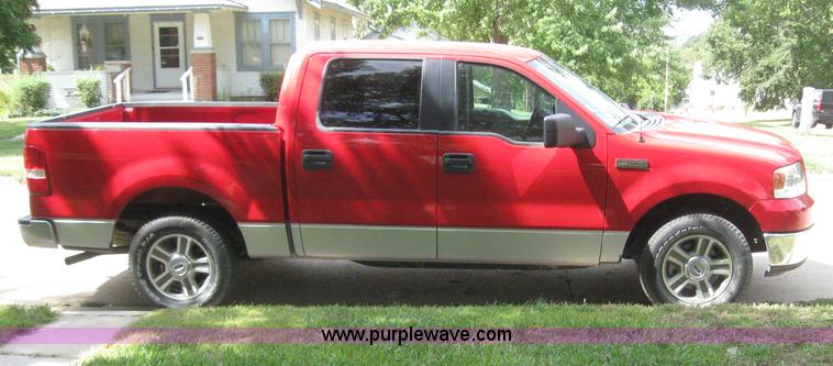 image for item 5391 2006 Ford F150 pickup truck