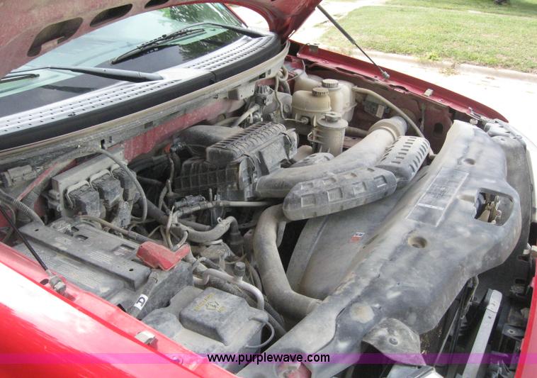 image for item 5391 2006 Ford F150 pickup truck