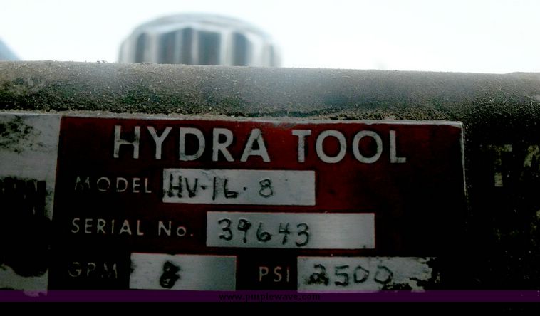 image for item 5921 Hydrapack HV-16-8 portable hydraulic pump