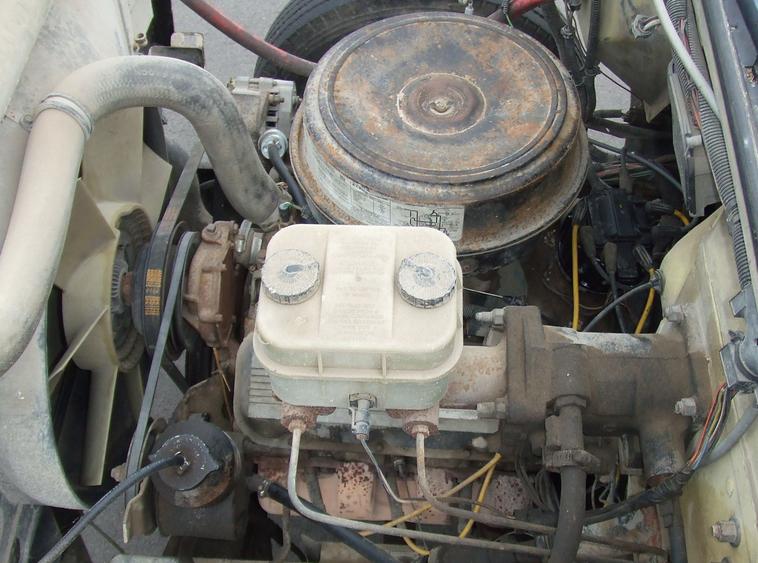 image for item 6009 1991 GMC Topkick C7H042 flat bed truck