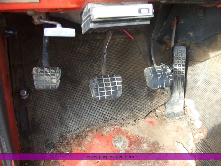 image for item 6010 1969 Chevrolet C/20 pickup truck