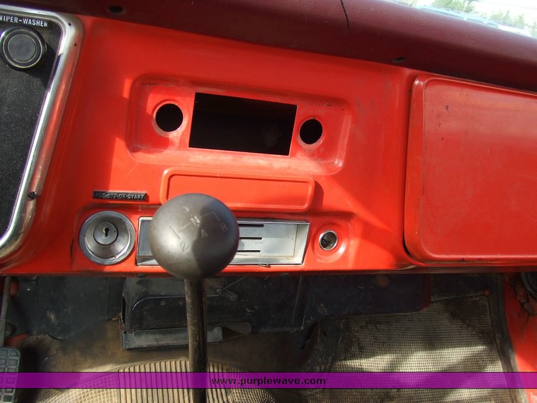 image for item 6010 1969 Chevrolet C/20 pickup truck