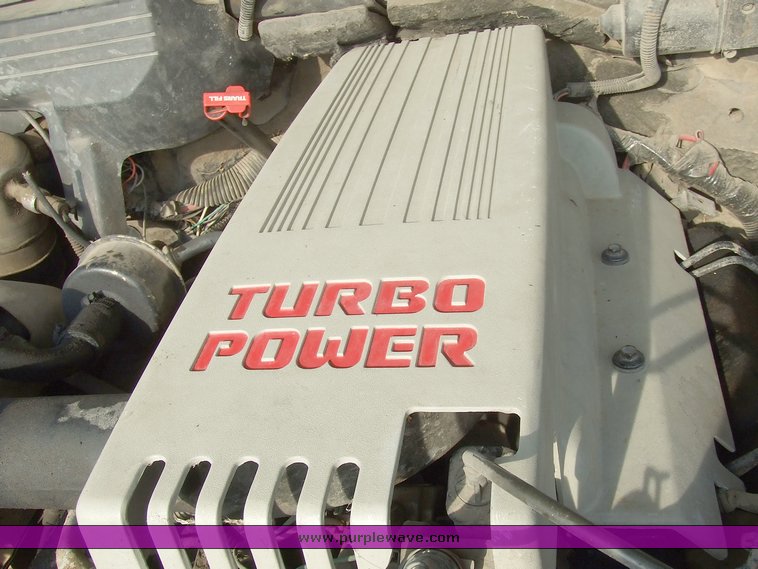 image for item 6011 1993 Chevrolet K2500 pickup truck