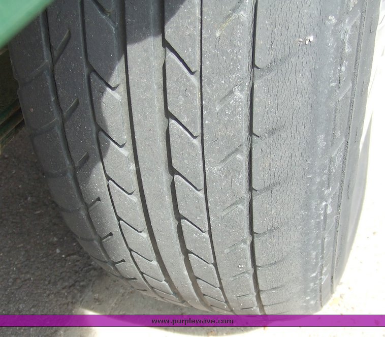 image for item 6229 Single axle heavy duty uutility trailer