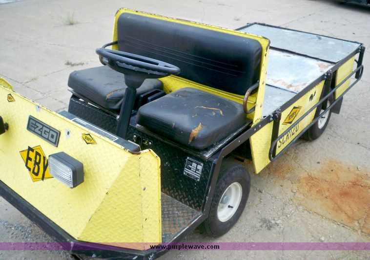 image for item 6957 Ez-go electric scooter