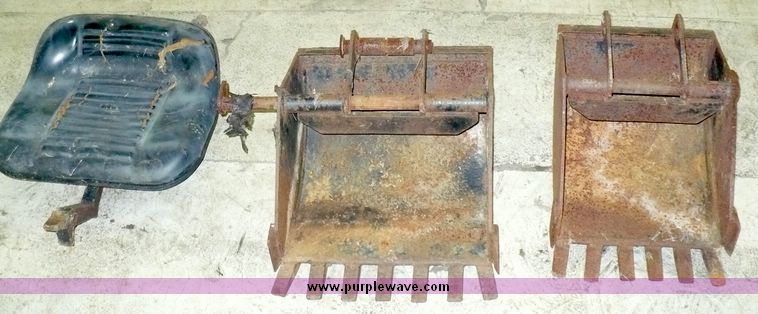 image for item 8561 Bolens G154 utility tractor with loader and backhoe