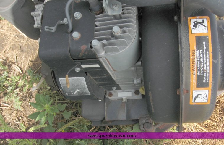 image for item 8654 John Deere leaf sacker