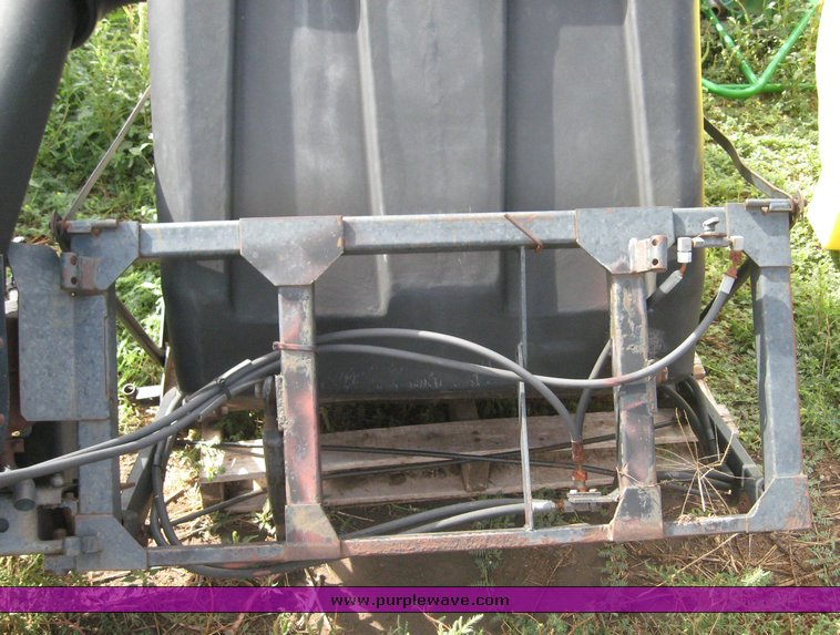 image for item 8654 John Deere leaf sacker