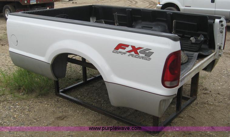 image for item 8677 Bed for Ford F250 pickup
