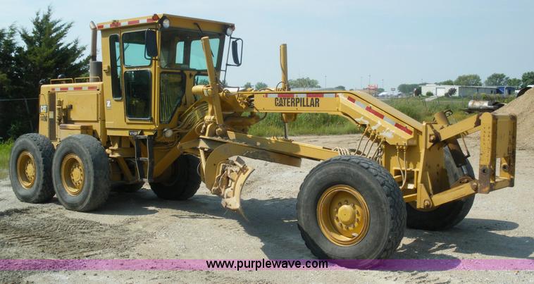 image for item 1501 1991 Caterpillar 140G motor grader