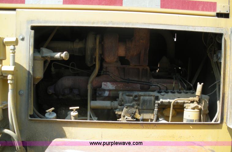 image for item 1501 1991 Caterpillar 140G motor grader