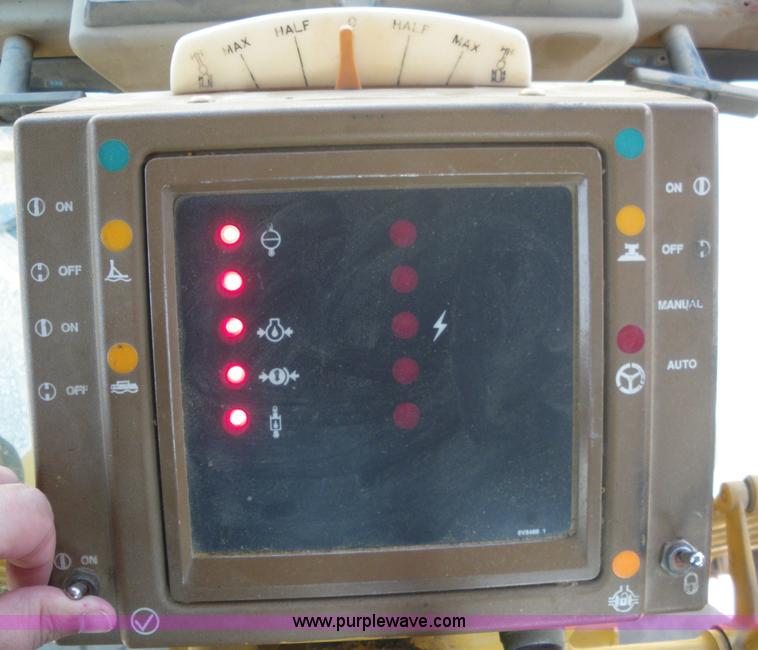 image for item 1501 1991 Caterpillar 140G motor grader