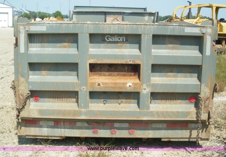 image for item 1502 Galion 16' dump box