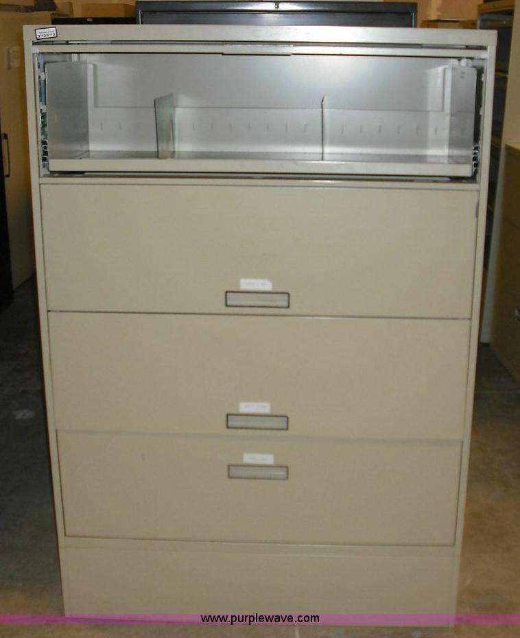 image for item 3643 Approximately 50 metal cabinets