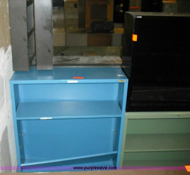 image for item 3644 Assorted furniture