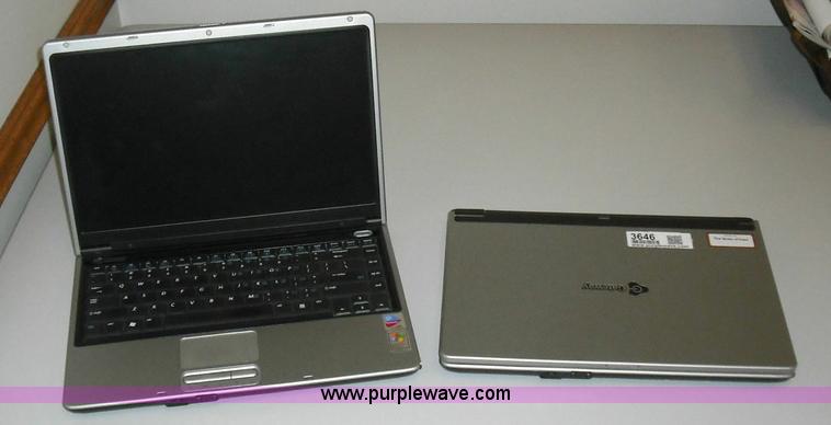 image for item 3653 (2) Gateway M210E laptops