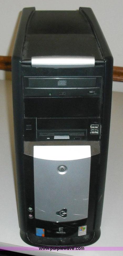 image for item 3654 (14) Gateway E-4100 desktop computers