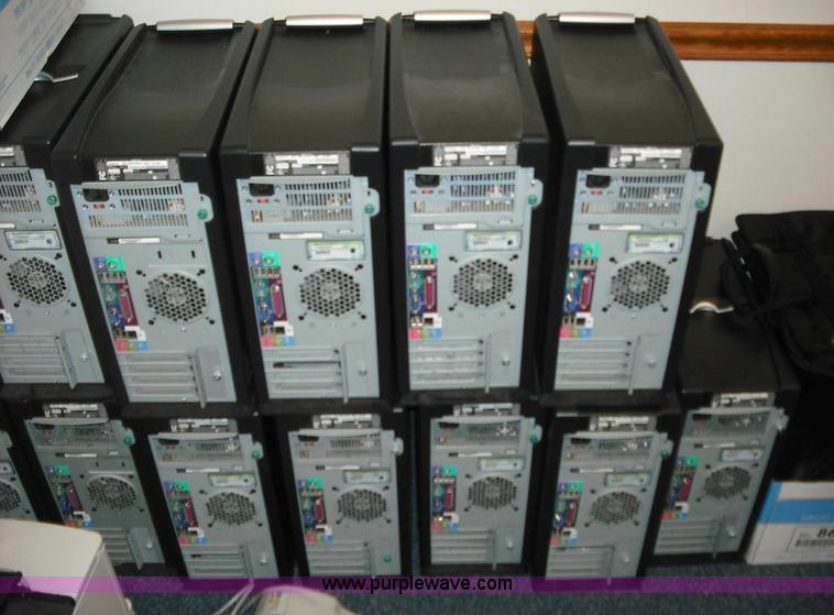 image for item 3654 (14) Gateway E-4100 desktop computers