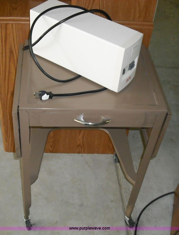 image for item 3670 Assorted furniture and other items