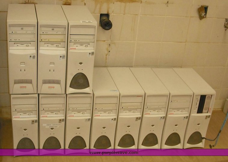 image for item 7426 (11) desktop computers