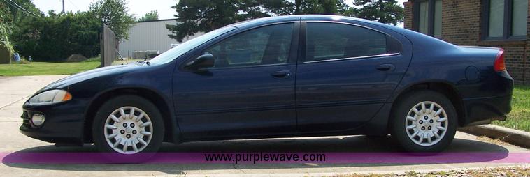 image for item 1500 2004 Dodge Intrepid SE