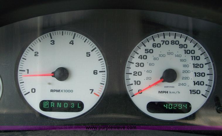 image for item 1500 2004 Dodge Intrepid SE