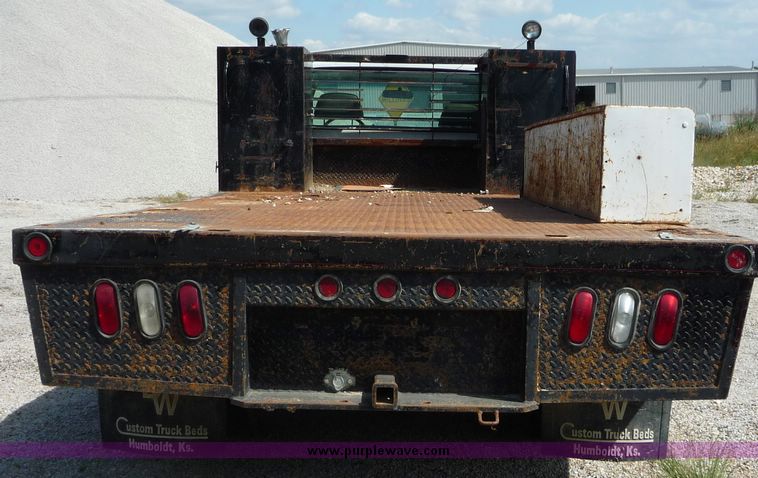 image for item 2151 1998 GMC Sierra C3500 HD pickup with B&W 14' bed