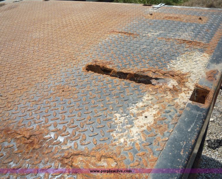 image for item 2151 1998 GMC Sierra C3500 HD pickup with B&W 14' bed